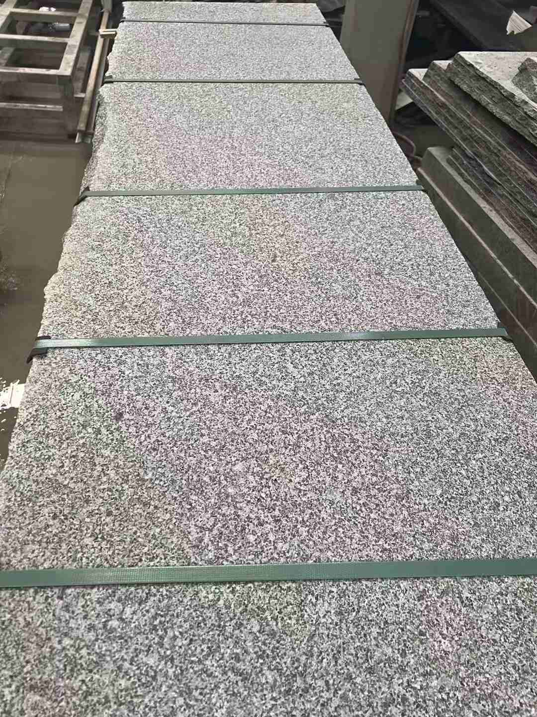 黄山 芝麻黑火烧面